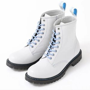 BRAND NEW DREAM PAIRS LACE-UP ROUND-TOE WOMEN'S BOOTS